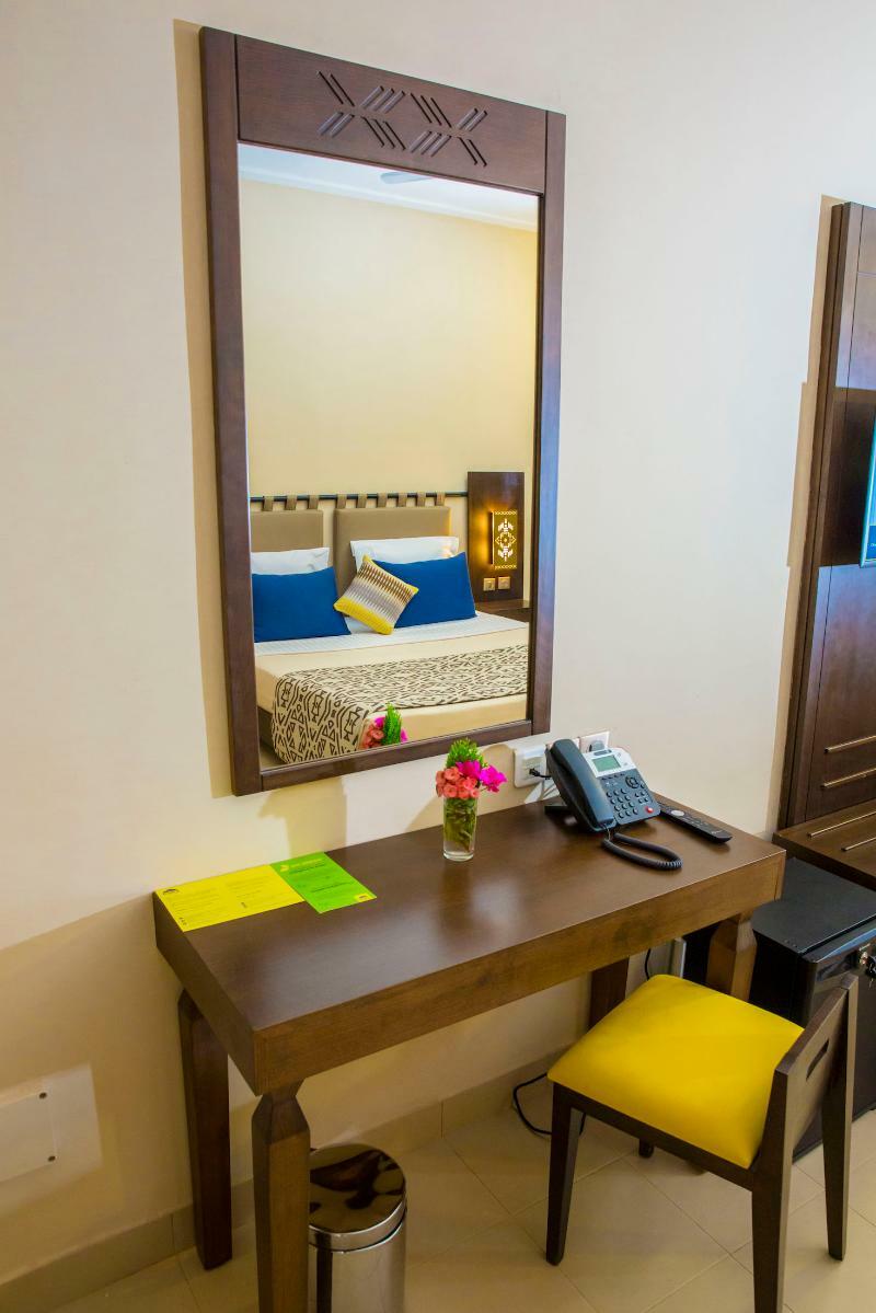 Dunia Hôtel Loumbila Ngoại thất bức ảnh